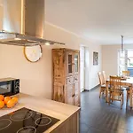 Austernperle, Familie Creutz 度假居 Böhl