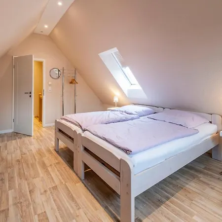 Austernperle, Familie Creutz Dom wakacyjny